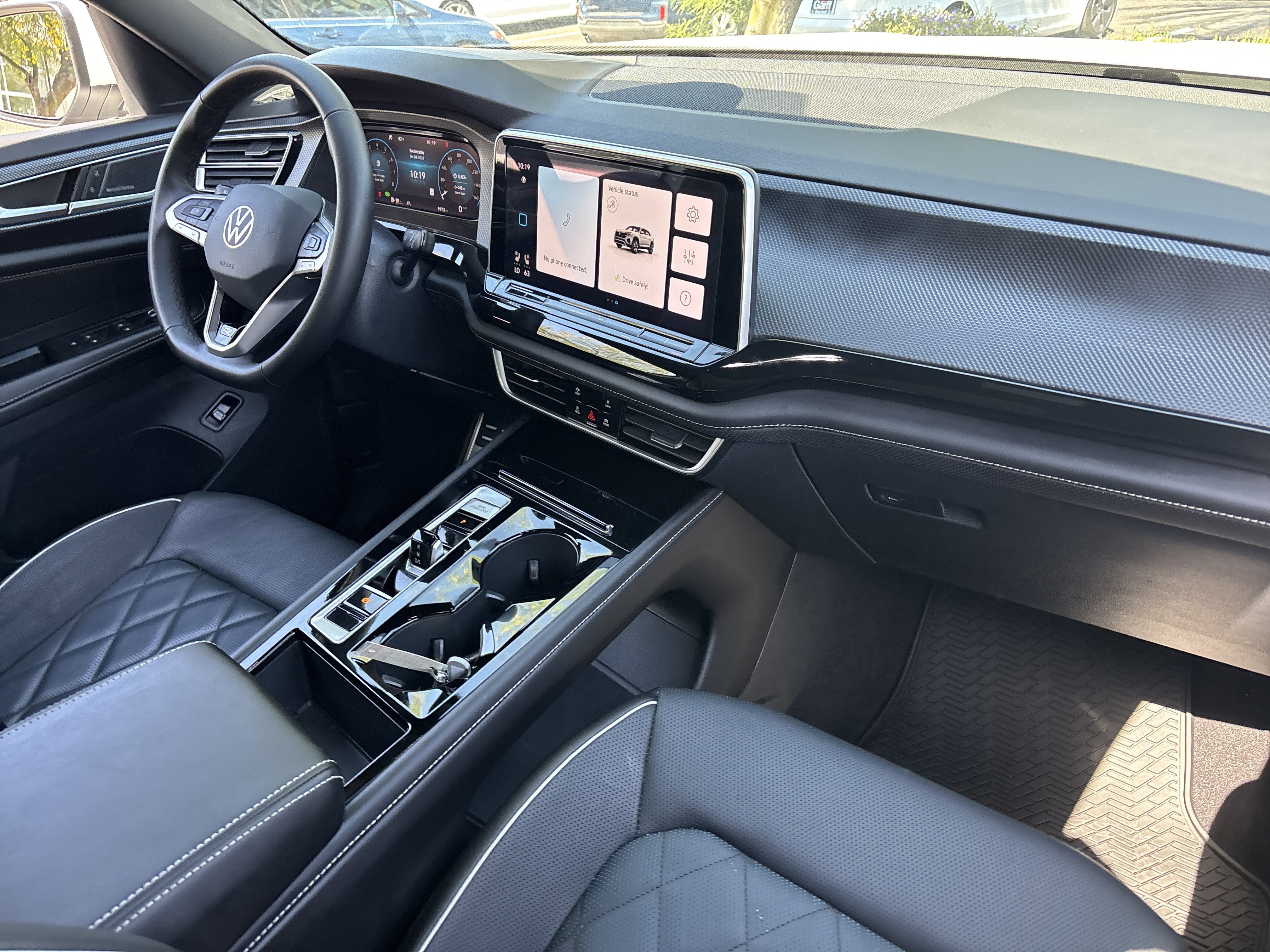 Used 2025 Volkswagen Atlas Cross Sport SEL Premium R-Line image 10