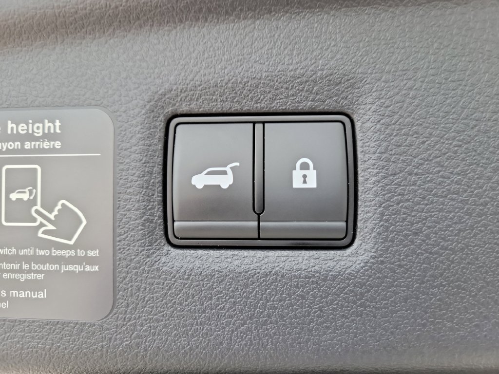 Used 2025 INFINITI QX50 Luxe AWD/4WD image 28