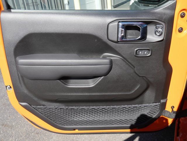 New 2025 Jeep Gladiator Sport image 13