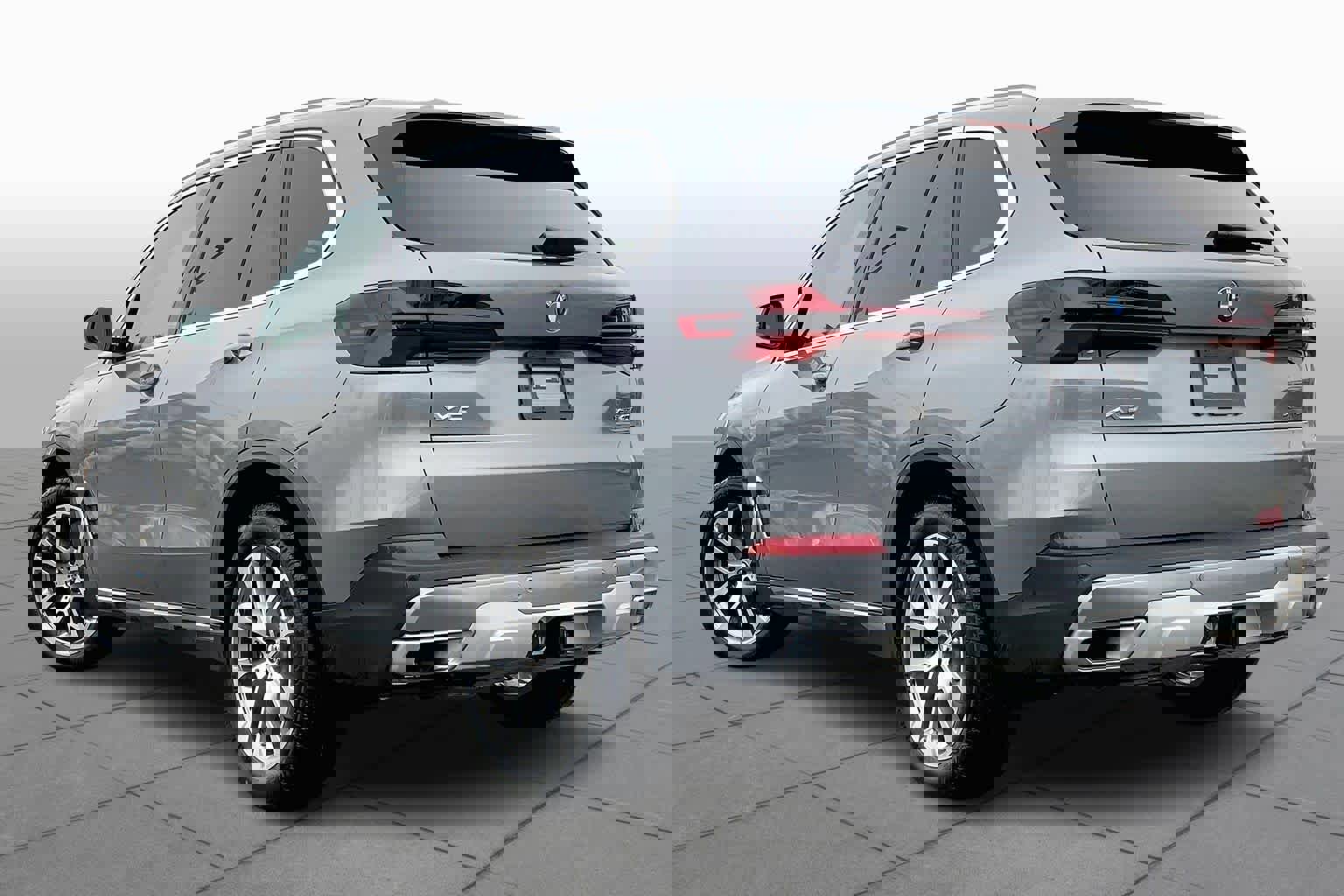 Certified 2024 BMW X5 xDrive40i w/ Premium Package image 11