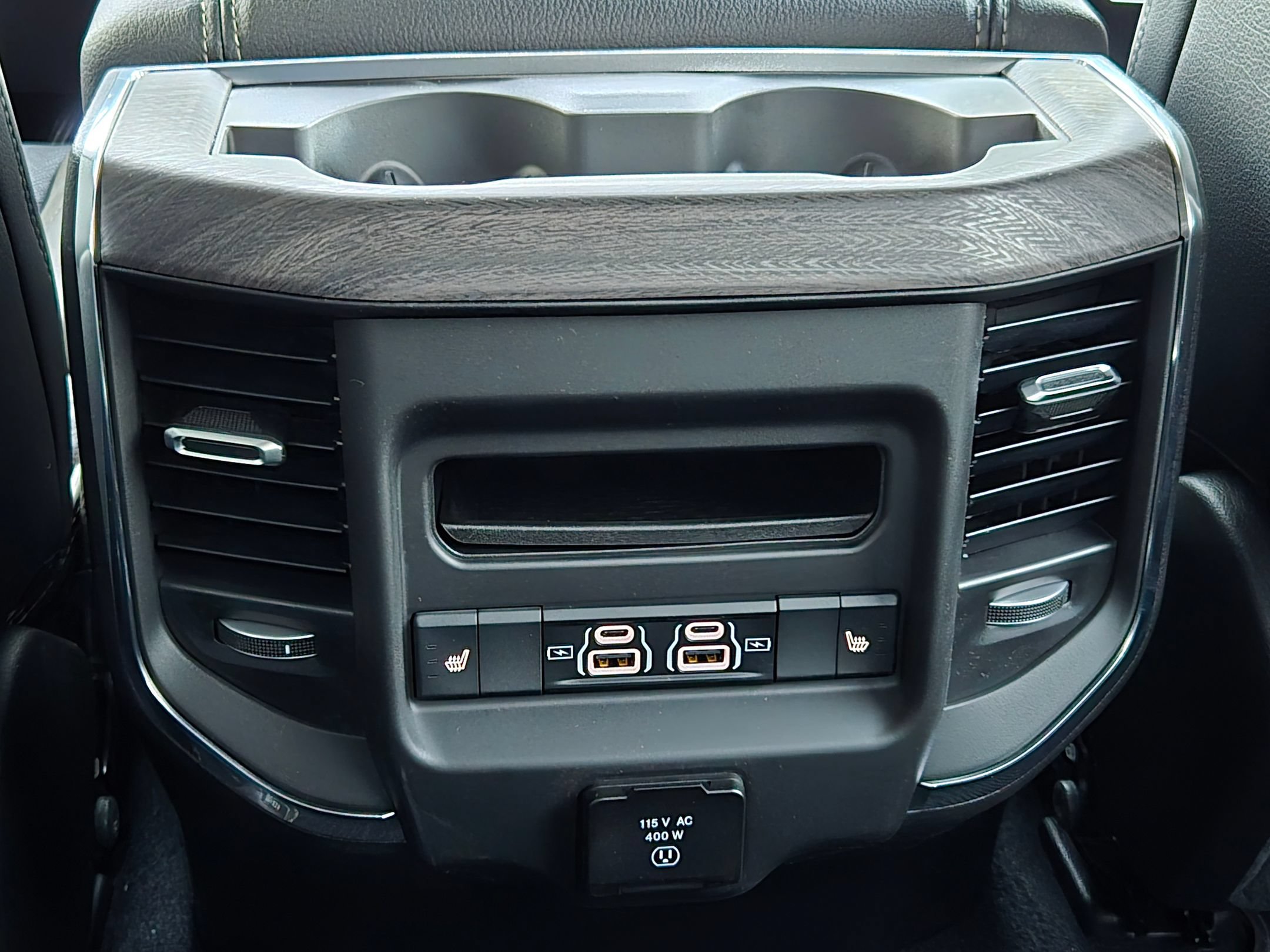 New 2026 RAM 1500 Laramie w/ Night Edition AWD/4WD image 25