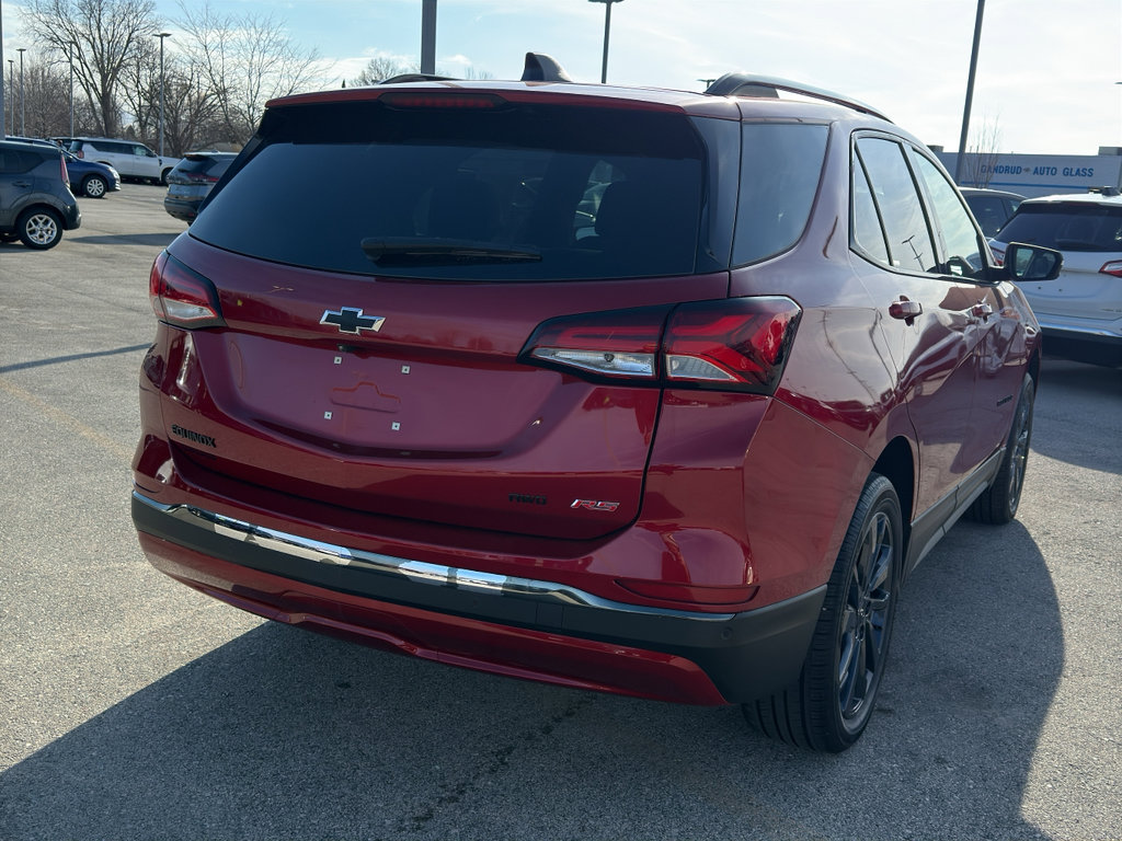 Used 2023 Chevrolet Equinox RS w/ RS Leather Package image 5