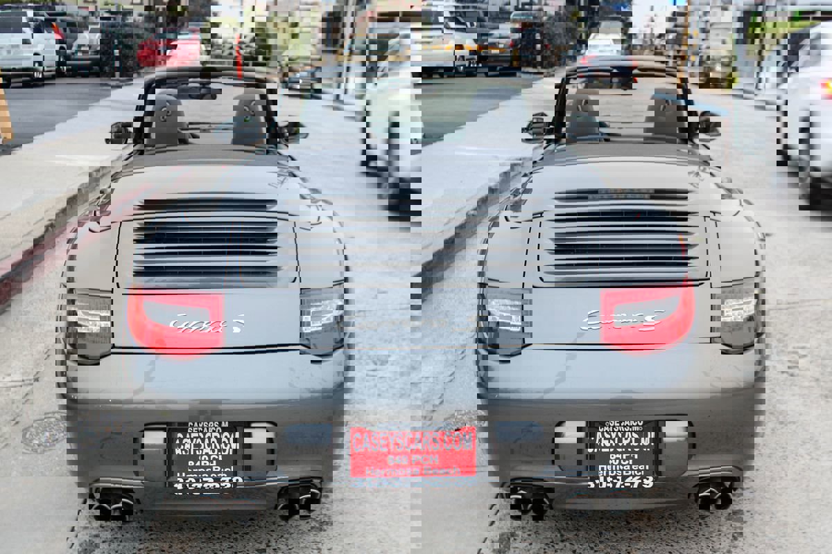 Used 2010 Porsche 911 Carrera S image 4