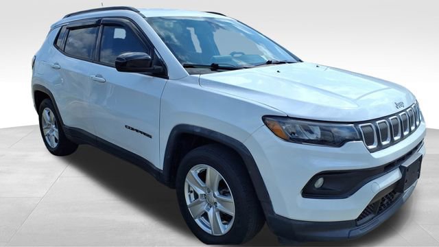 Used 2022 Jeep Compass Latitude image 4