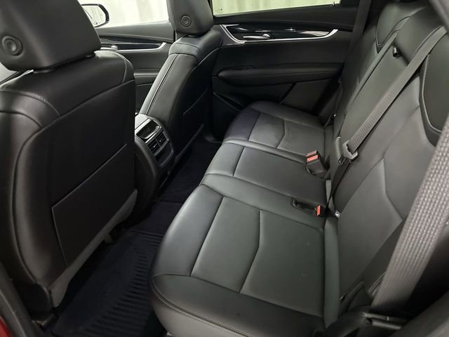 Certified 2023 Cadillac XT5 Premium Luxury AWD/4WD image 16