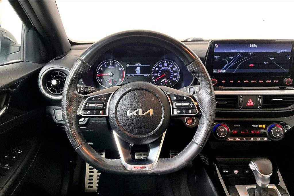 Used 2022 Kia Forte GT-Line w/ GT-Line Technology Package image 5