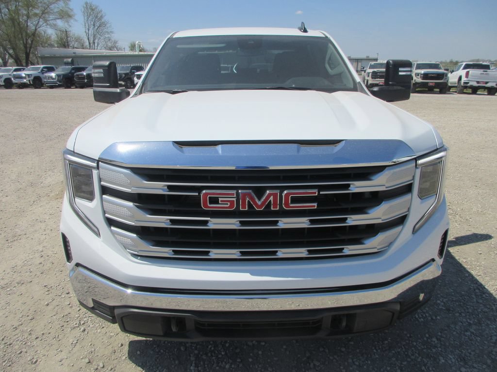 New 2026 GMC Sierra 1500 SLE w/ Max Trailering Package AWD/4WD image 12