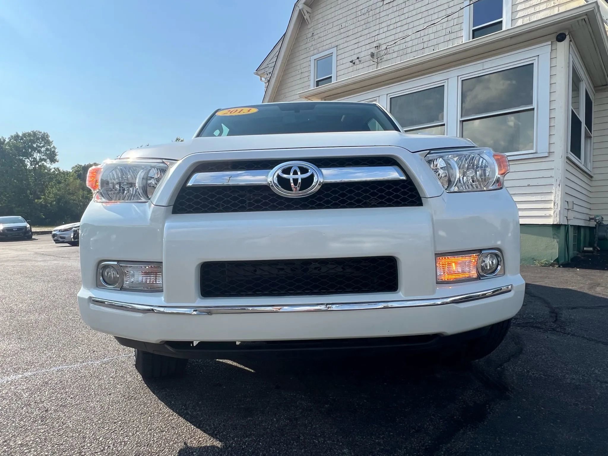 Used 2013 Toyota 4Runner SR5 image 11