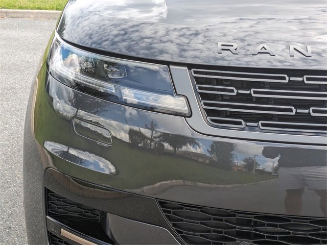 New 2025 Land Rover Range Rover Sport Dynamic SE image 8