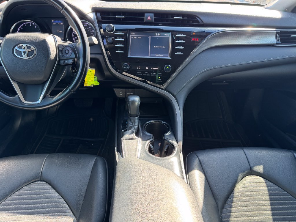 Used 2019 Toyota Camry SE FWD image 10