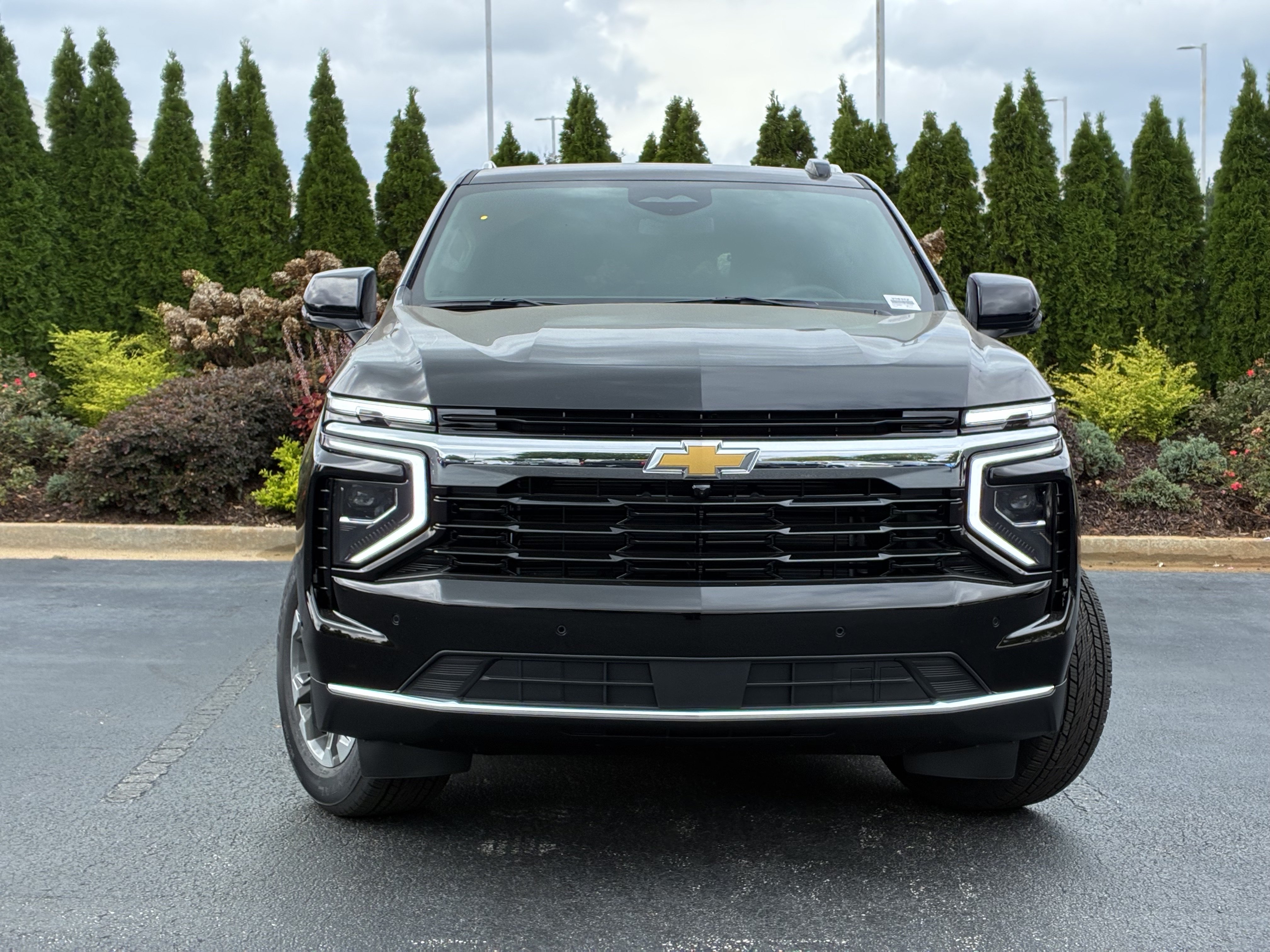 New 2027 Chevrolet Suburban LS w/ Max Trailering Package RWD image 5