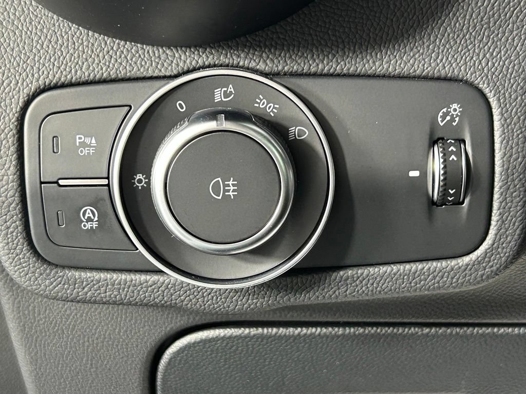 Used 2023 Alfa Romeo Stelvio Ti AWD/4WD image 29