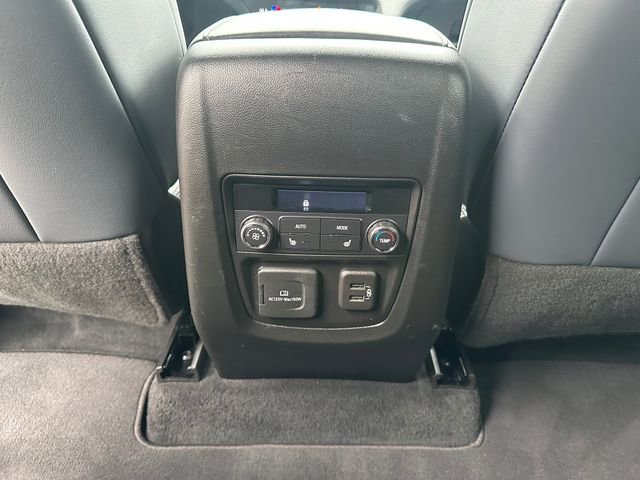 Used 2024 Buick Enclave Premium image 21