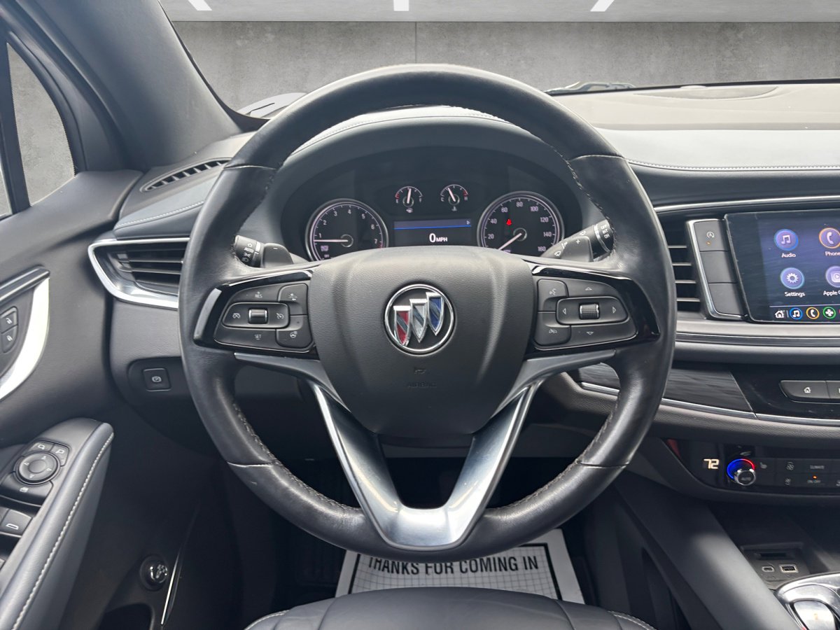 Used 2023 Buick Enclave Essence image 25