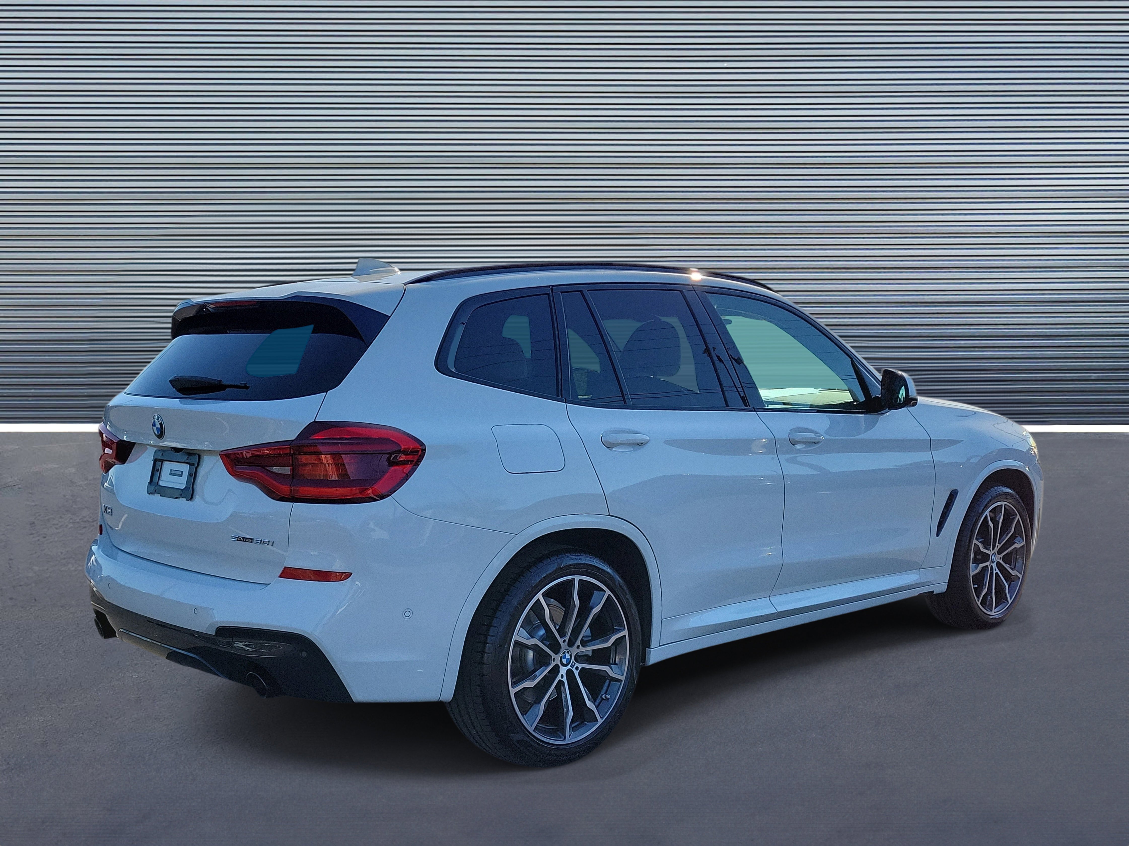 Used 2021 BMW X3 sDrive30i w/ M Sport Package image 3