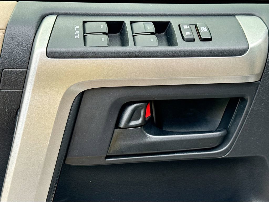 Used 2012 Toyota 4Runner SR5 w/ Convenience Pkg image 20