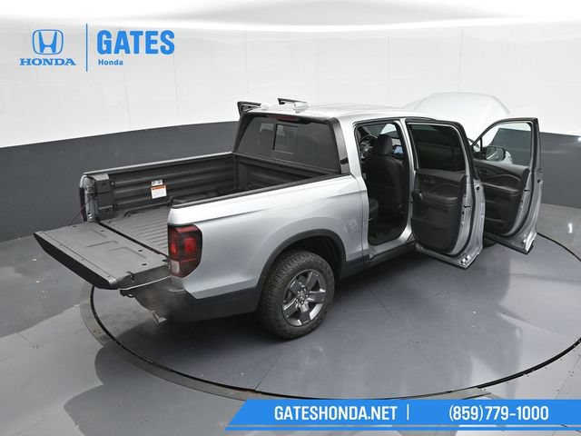 Certified 2025 Honda Ridgeline TrailSport image 59