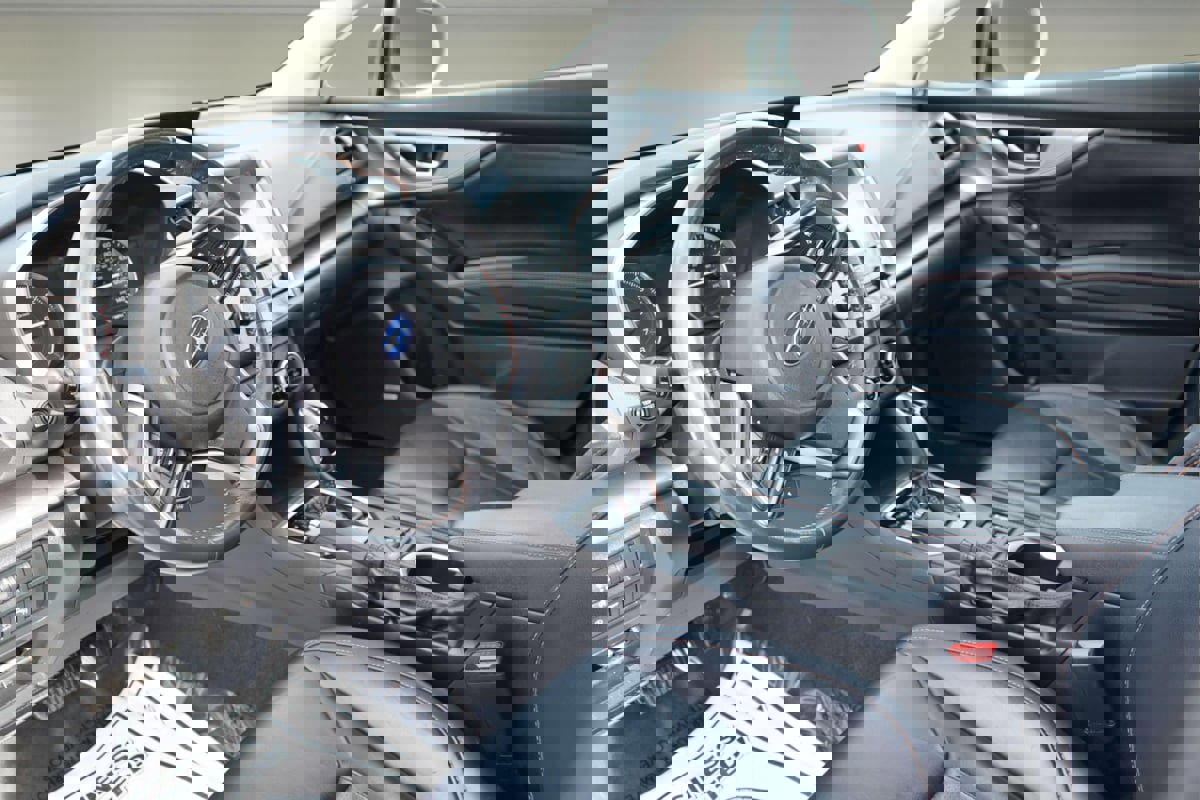 Used 2021 Subaru Crosstrek 2.5i Limited w/ Moonroof Package 2 image 12