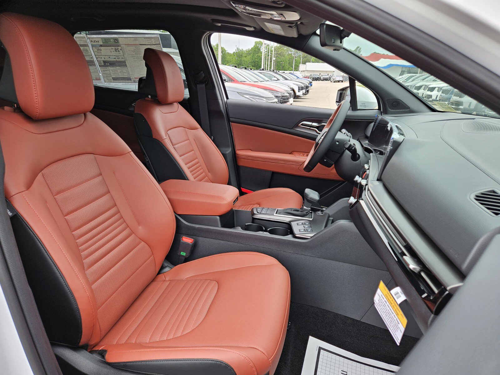 New 2026 Kia Sportage SX FWD image 12