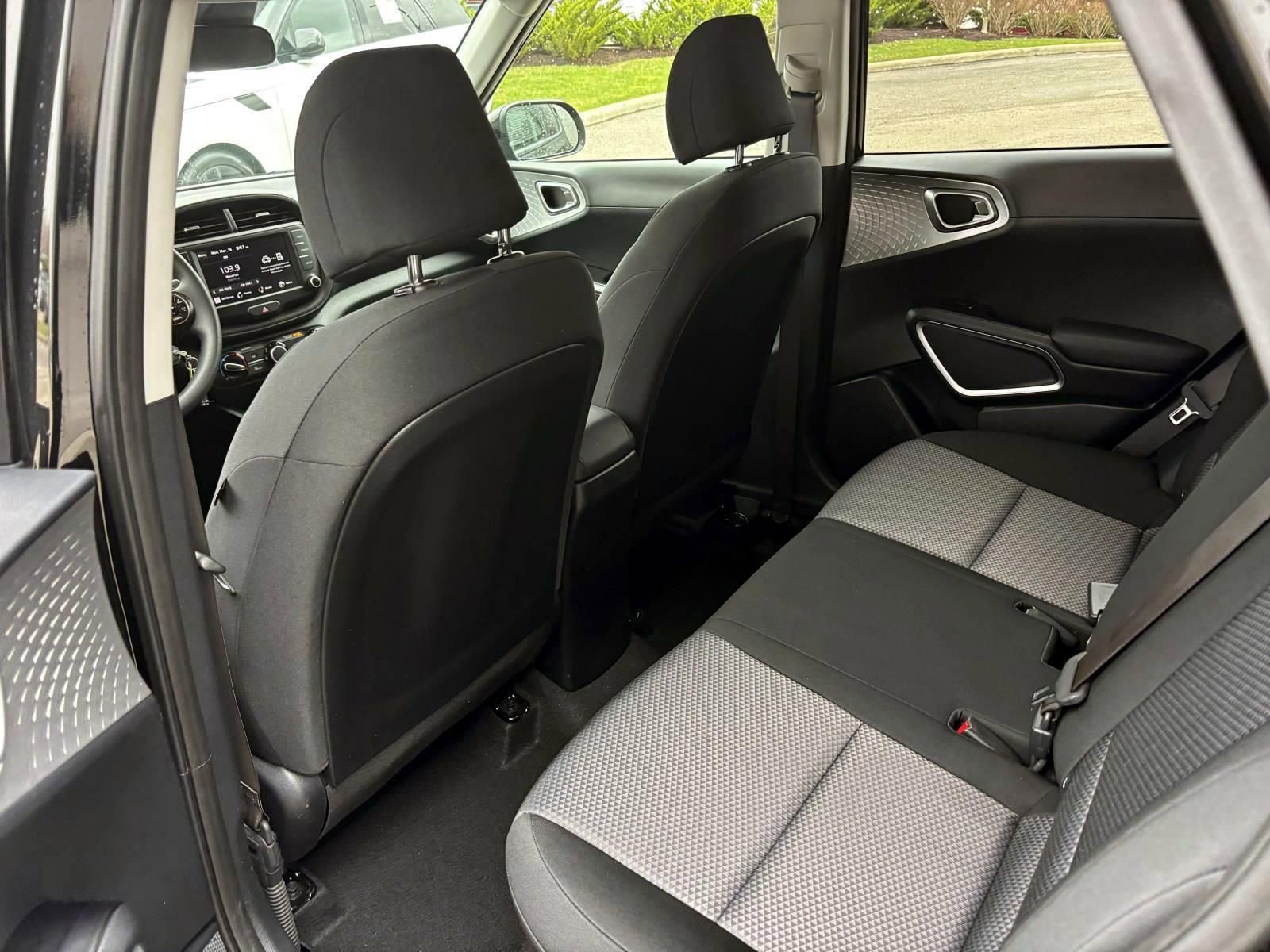 Used 2022 Kia Soul LX w/ Technology Package image 26