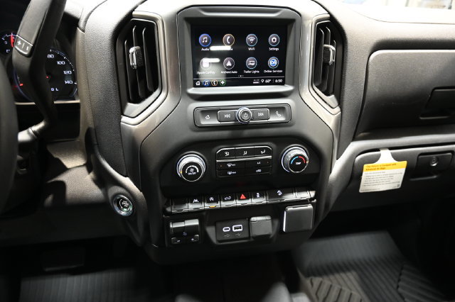 New 2026 Chevrolet Silverado 1500 Custom Trail Boss w/ Turbomax Blackout Package AWD/4WD image 17