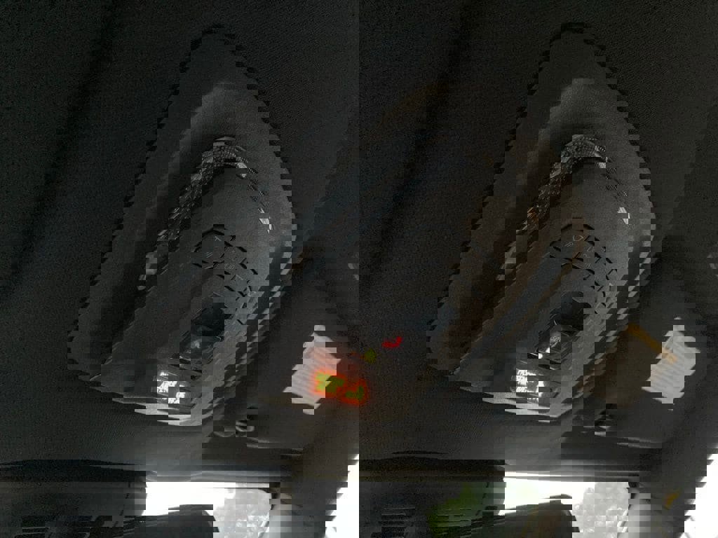 Certified 2025 Toyota Crown XLE image 28