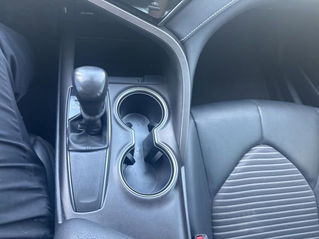 Used 2021 Toyota Camry SE image 20