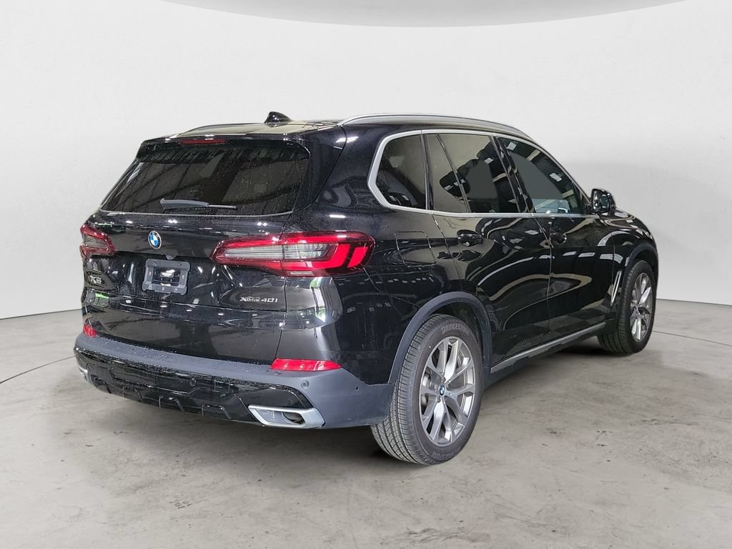 Used 2022 BMW X5 xDrive40i w/ Premium Package AWD/4WD image 5