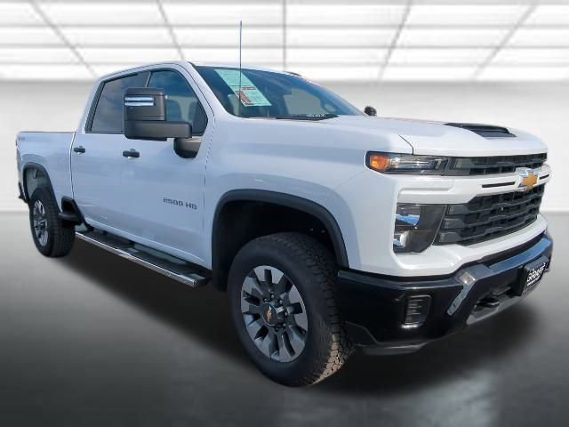 Used 2025 Chevrolet Silverado 2500 Custom image 1