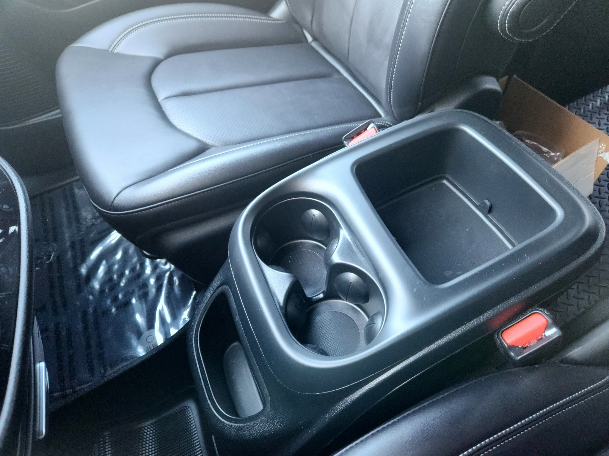 New 2026 Chrysler Voyager LX FWD image 37