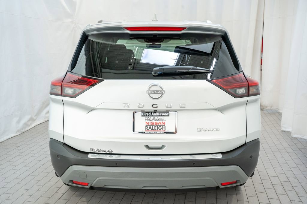 Certified 2023 Nissan Rogue SV w/ SV Premium B Package image 4
