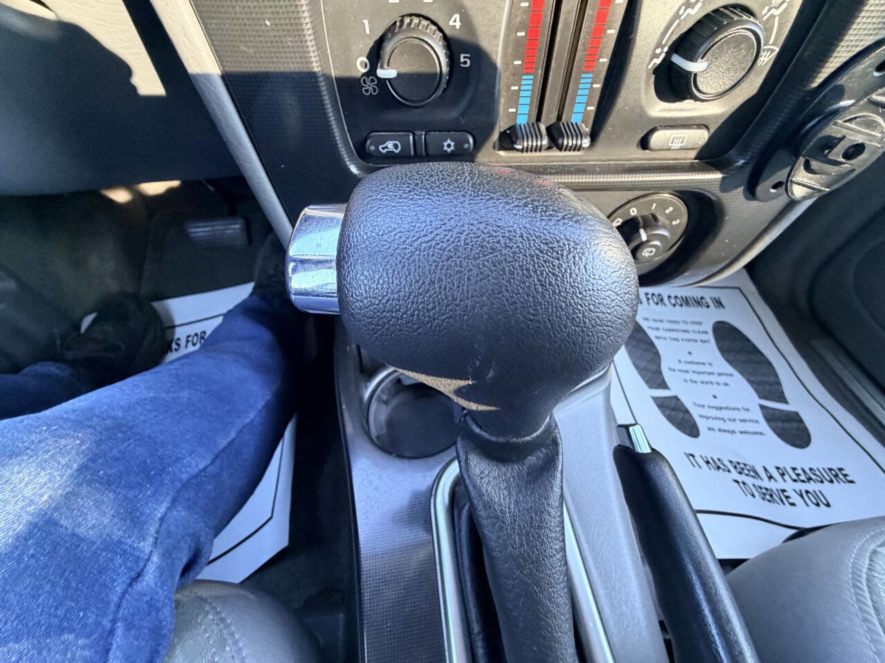 Used 2005 GMC Envoy XUV SLE w/ Sle Preferred Equipment Group AWD/4WD image 54