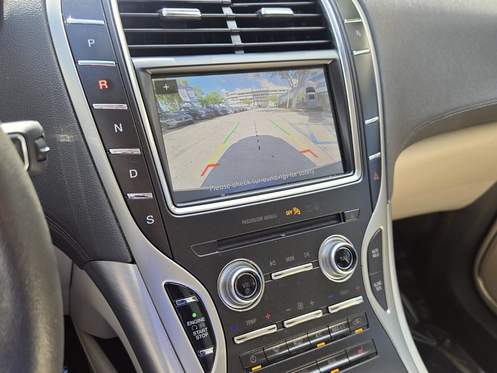 Used 2019 Lincoln Nautilus FWD image 21