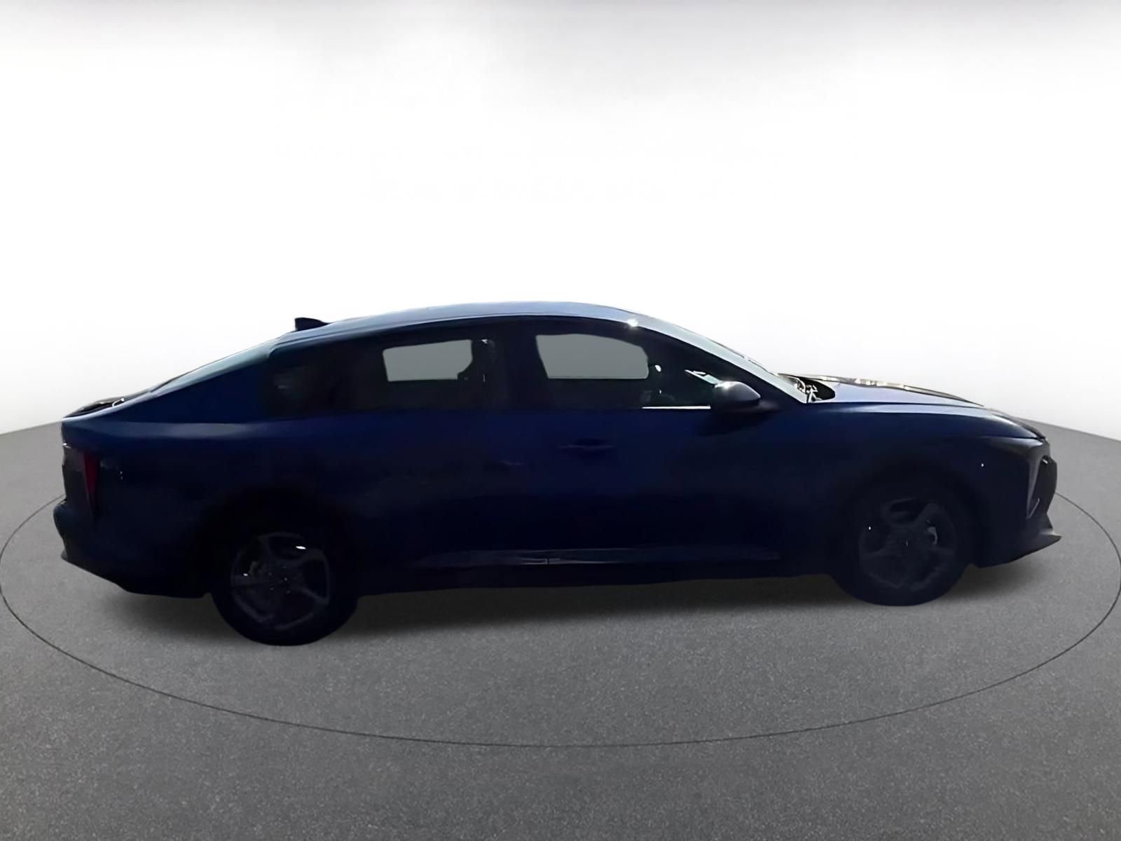 Used 2025 Kia K4 FWD image 15