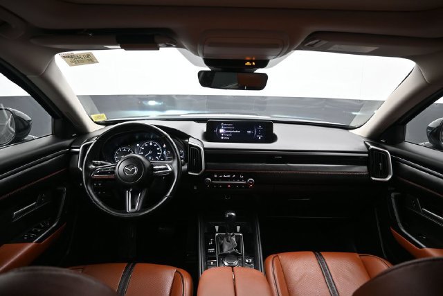 Certified 2025 MAZDA CX-50 AWD 2.5 Turbo w/ Premium Pkg image 9