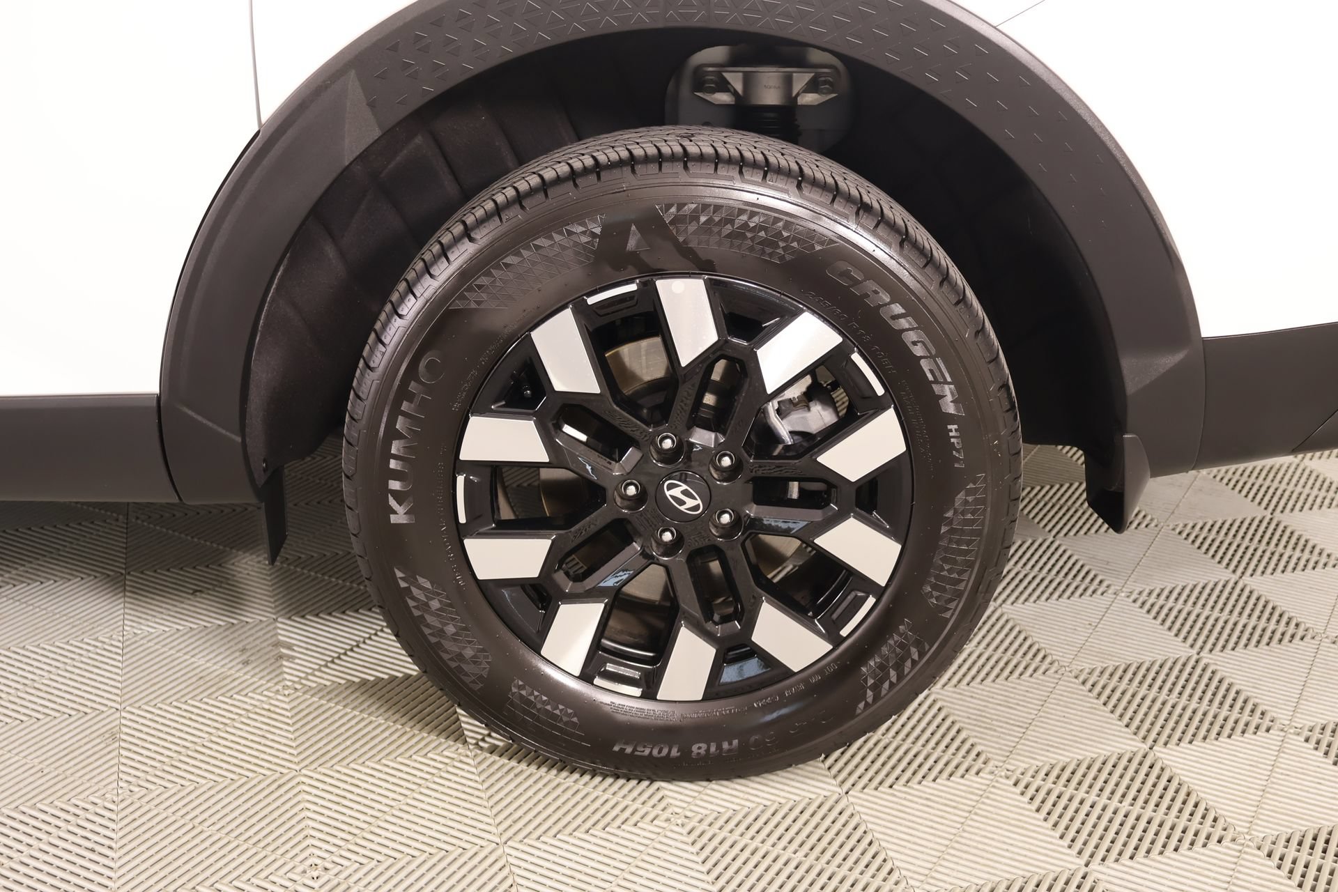 Certified 2026 Hyundai Santa Cruz SEL FWD image 19