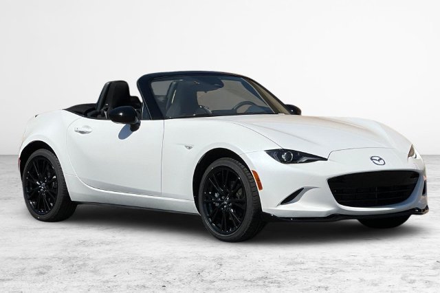 New 2026 MAZDA MX-5 Miata Club w/ Interior Package RWD image 2