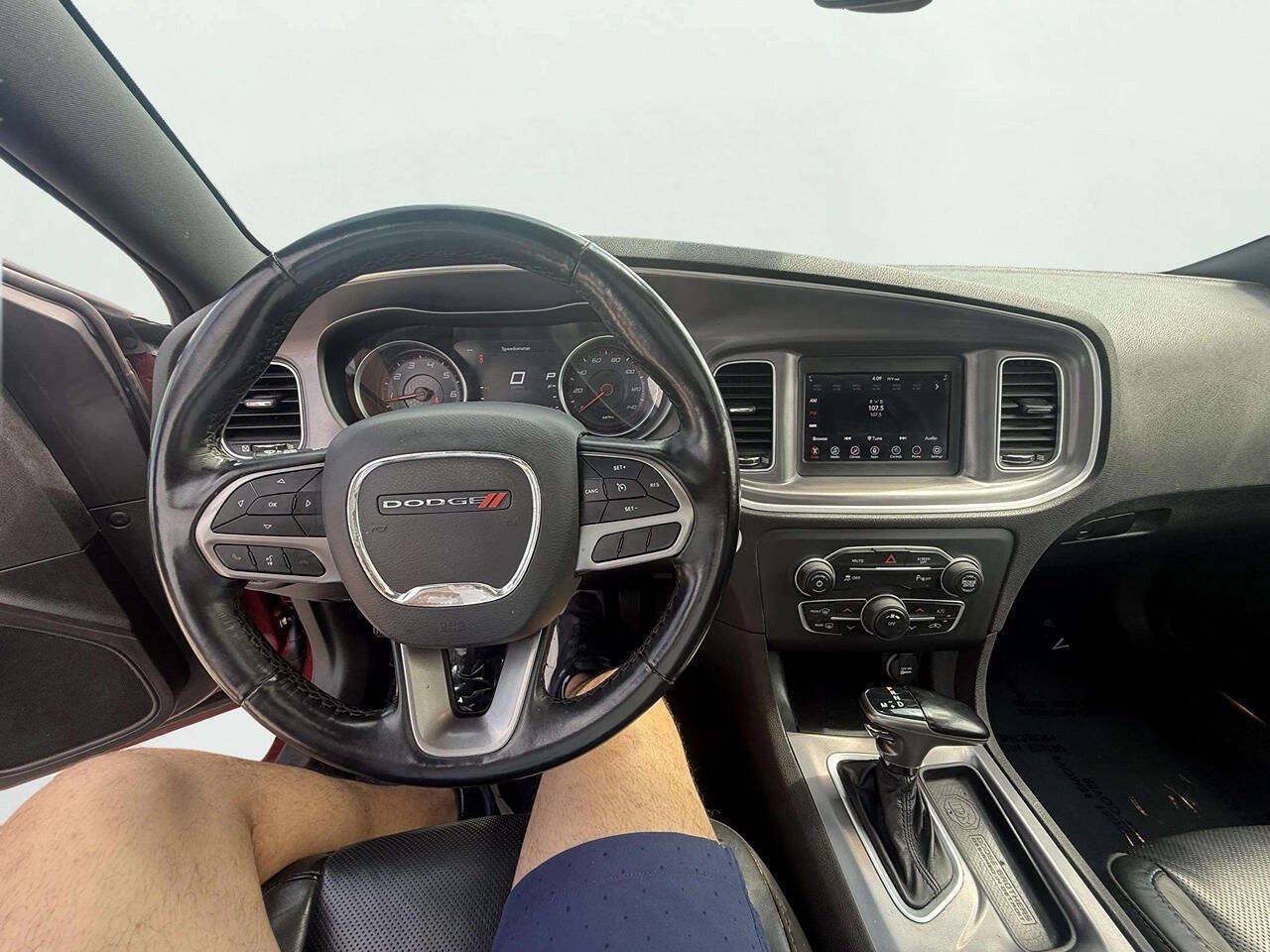 Used 2021 Dodge Charger SXT w/ Leather Interior Group RWD image 15