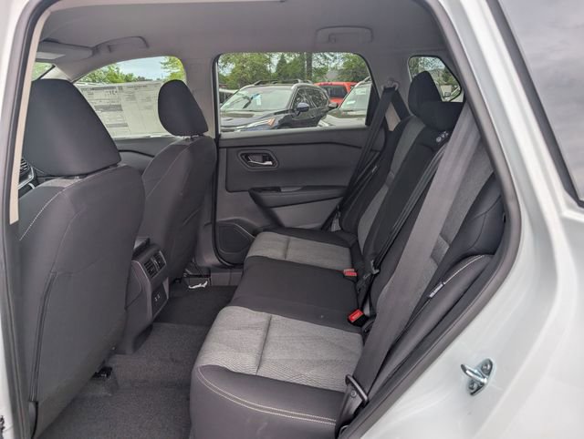 New 2026 Nissan Rogue SV w/ Cold Weather Package AWD/4WD image 10