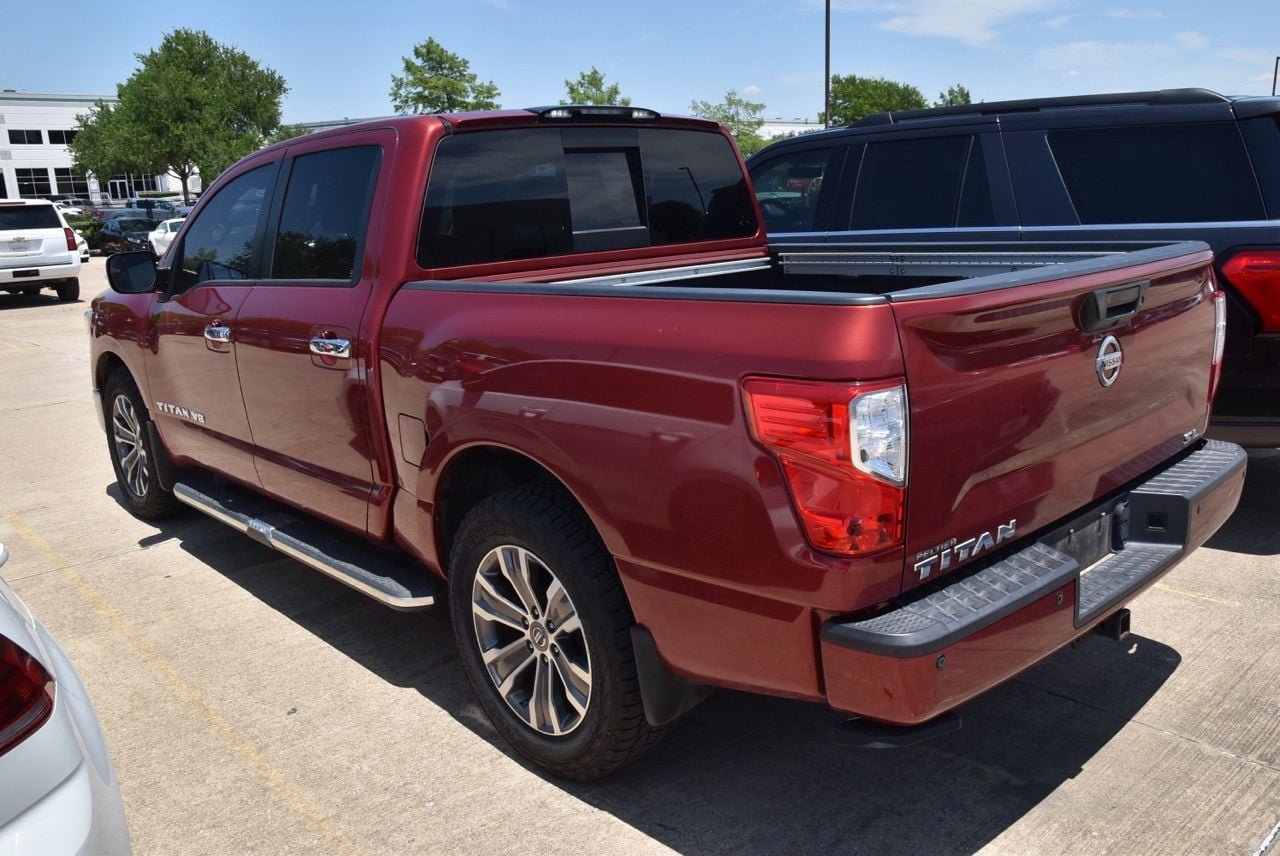 Used 2019 Nissan Titan SL RWD image 6