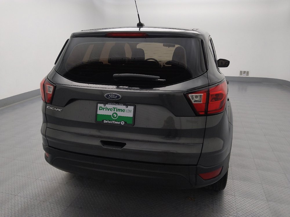 Used 2019 Ford Escape S image 7