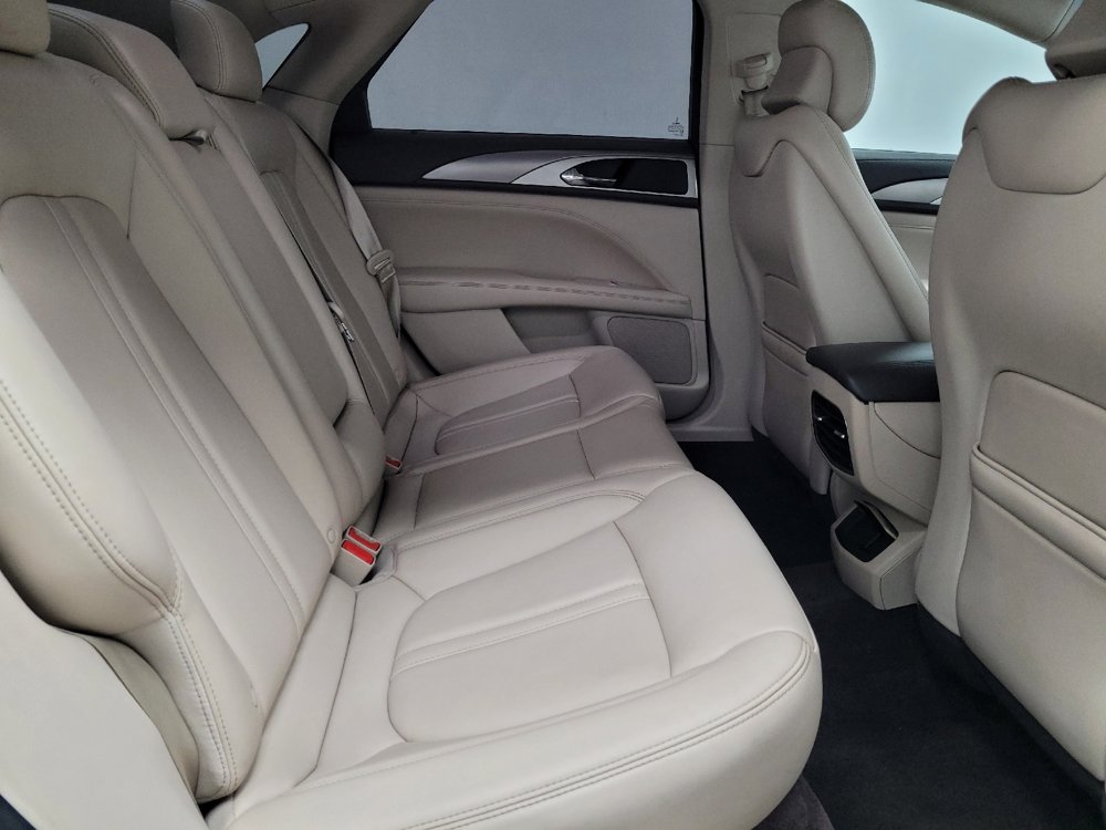 Used 2017 Lincoln MKZ Premiere AWD/4WD image 19