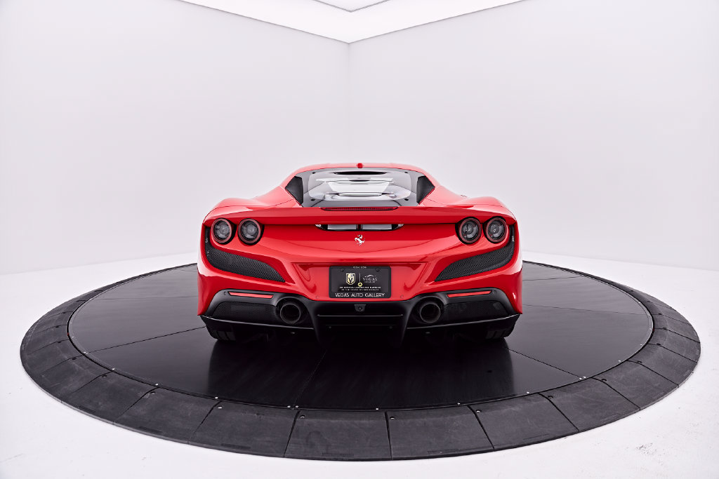 Used 2020 Ferrari F8 Tributo RWD image 15