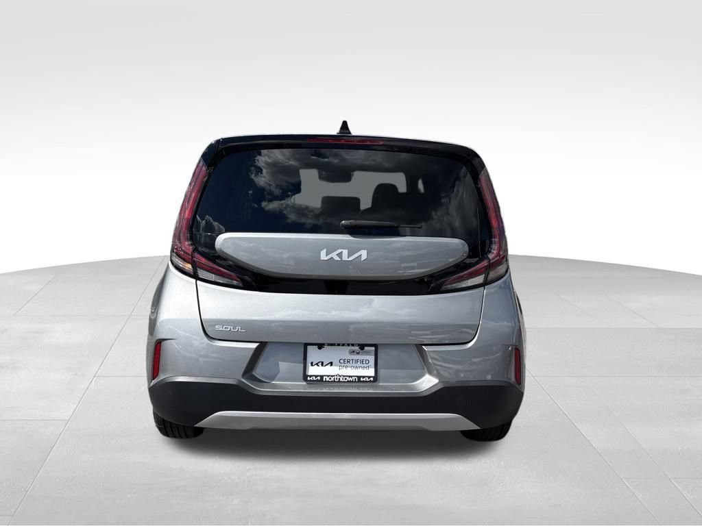 Certified 2023 Kia Soul LX w/ Option Group 015 FWD image 8