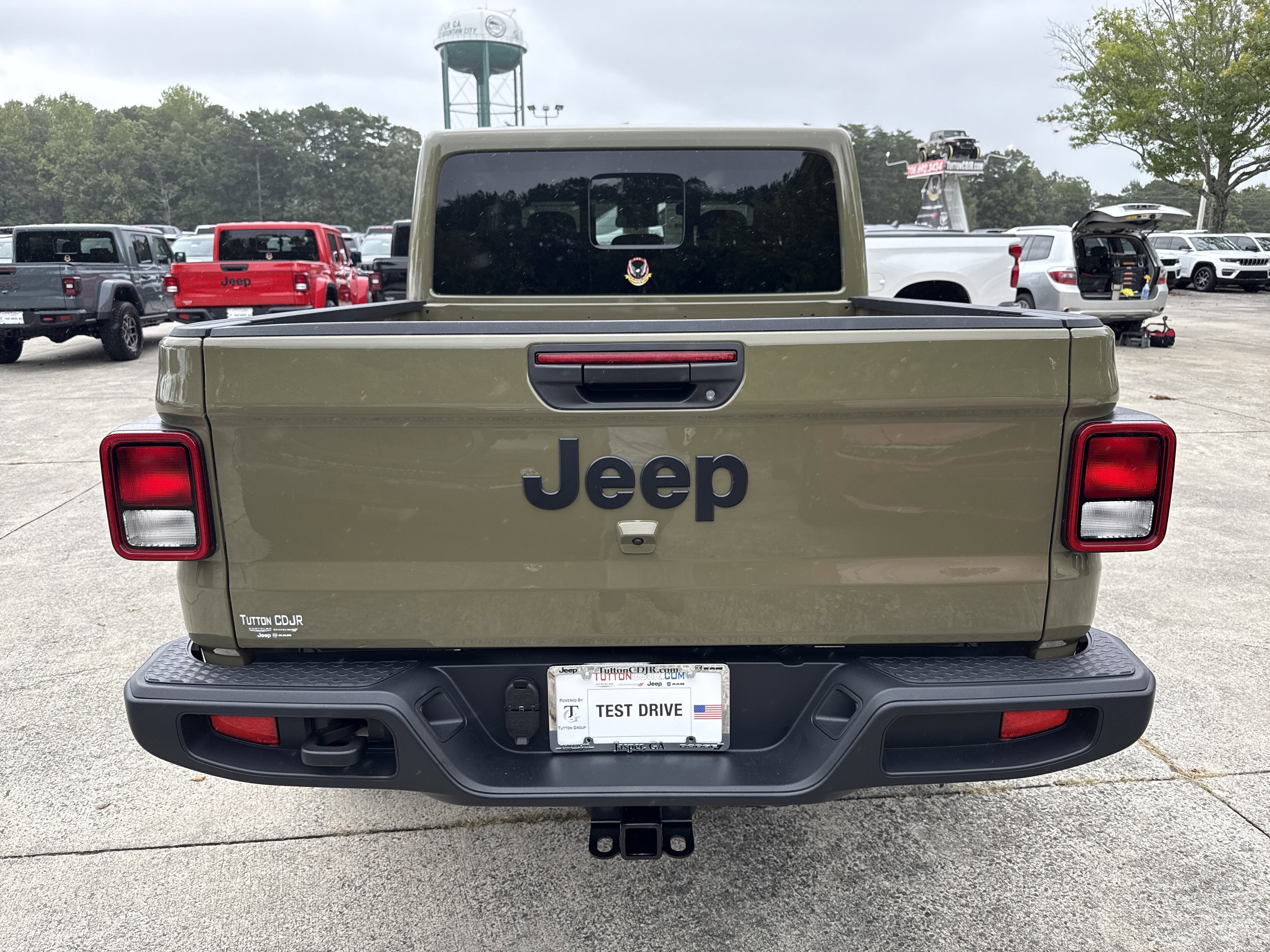 New 2025 Jeep Gladiator Sport w/ Premium Package image 6