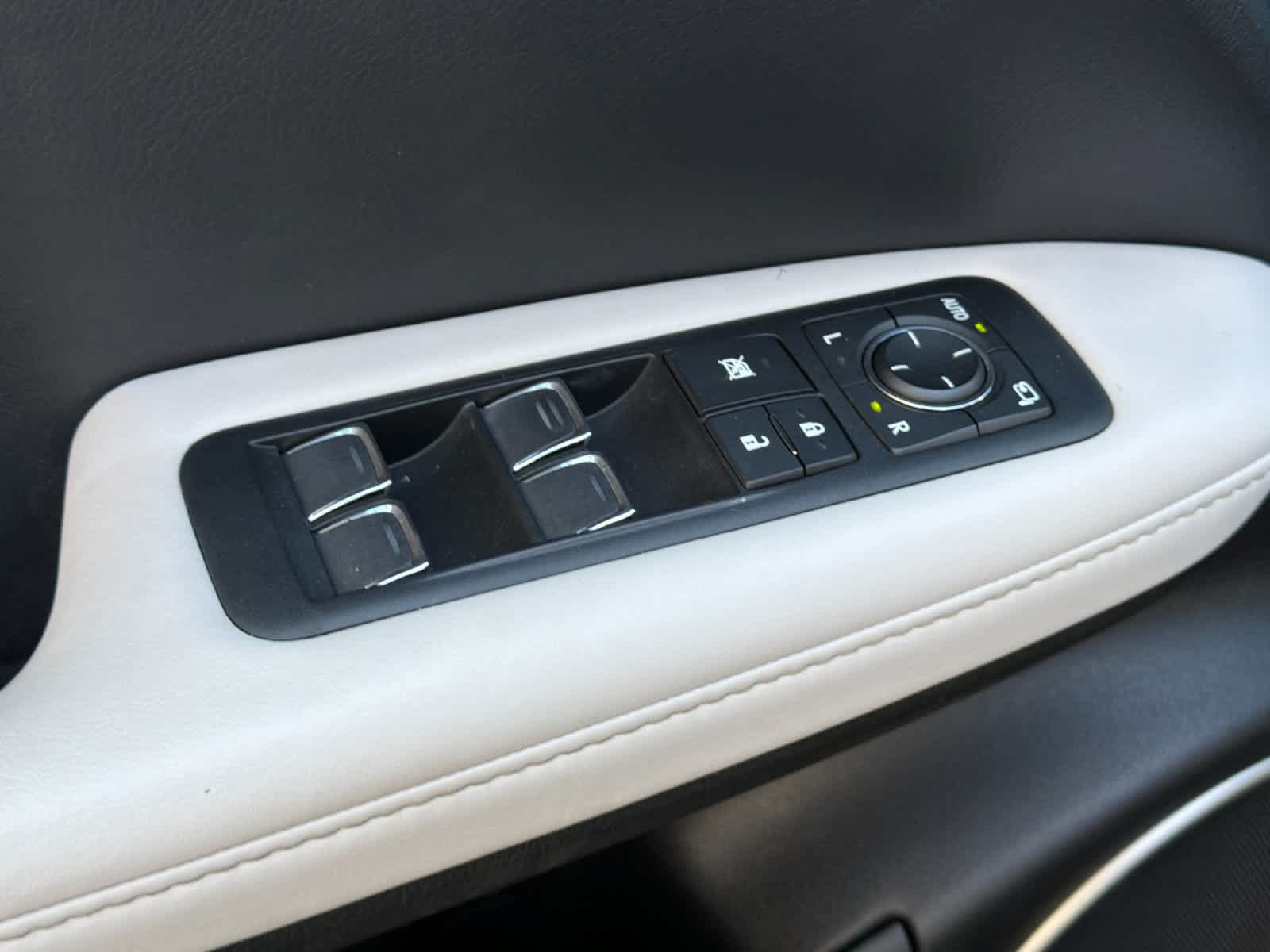 Certified 2022 Lexus RX 350 FWD w/ Premium Package image 13