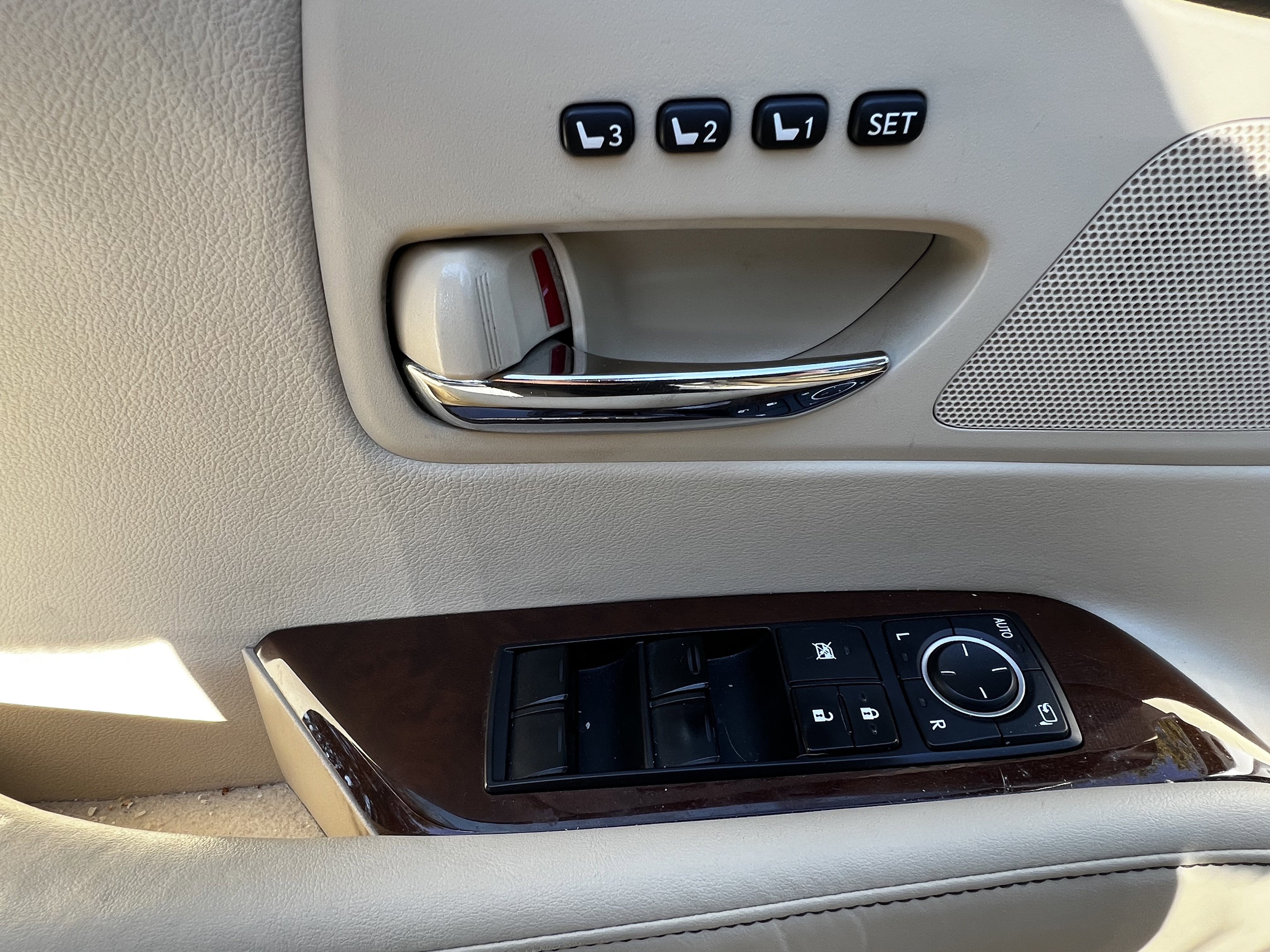 Used 2015 Lexus RX 350 FWD image 14