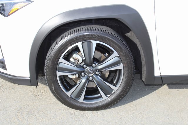 Used 2025 Lexus UX 300h FWD image 4
