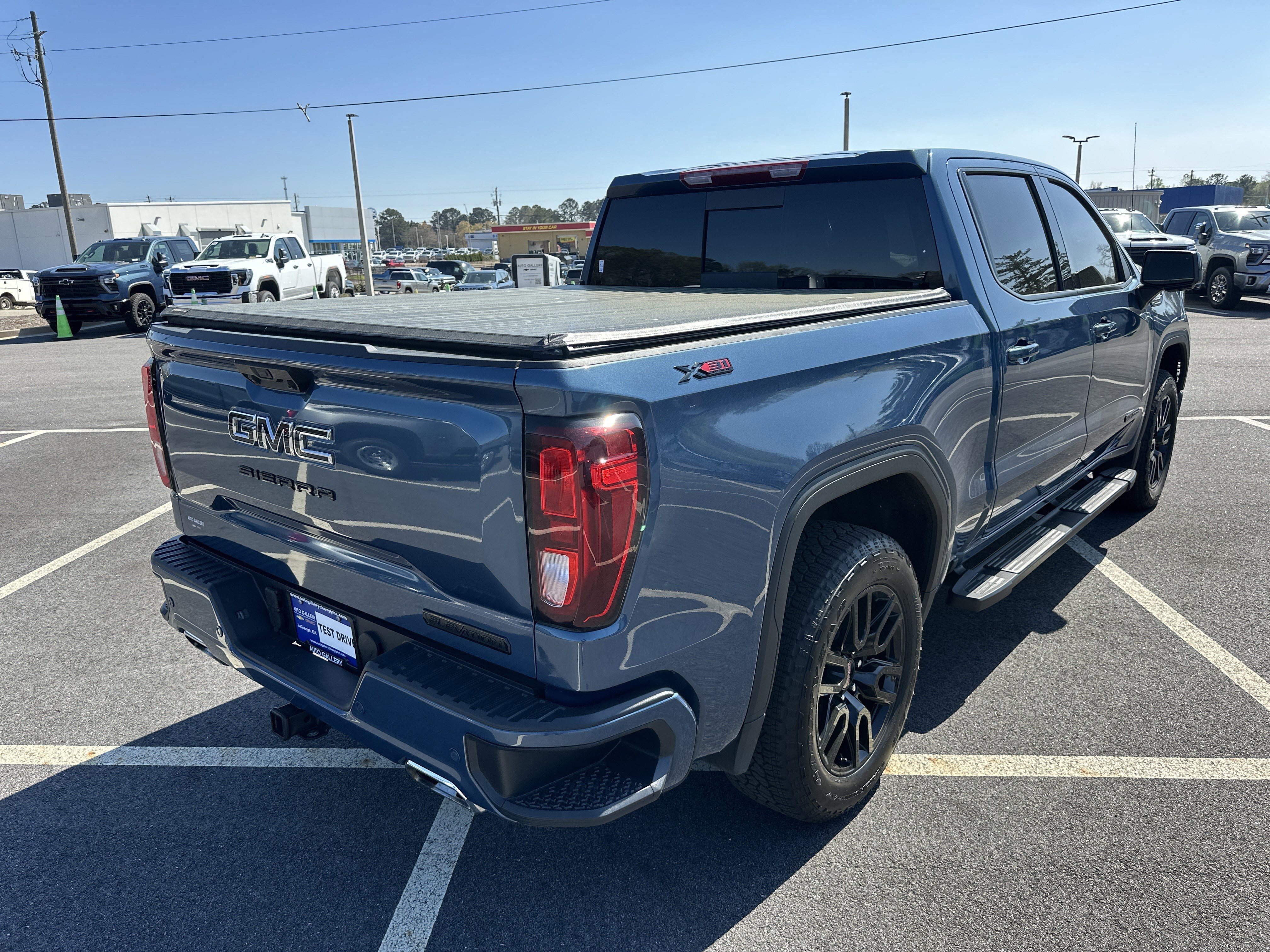 Certified 2025 GMC Sierra 1500 Elevation w/ Elevation Premium Package image 7