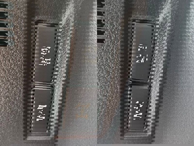 Used 2023 Lexus GX 460 Premium w/ Accessory Package image 25